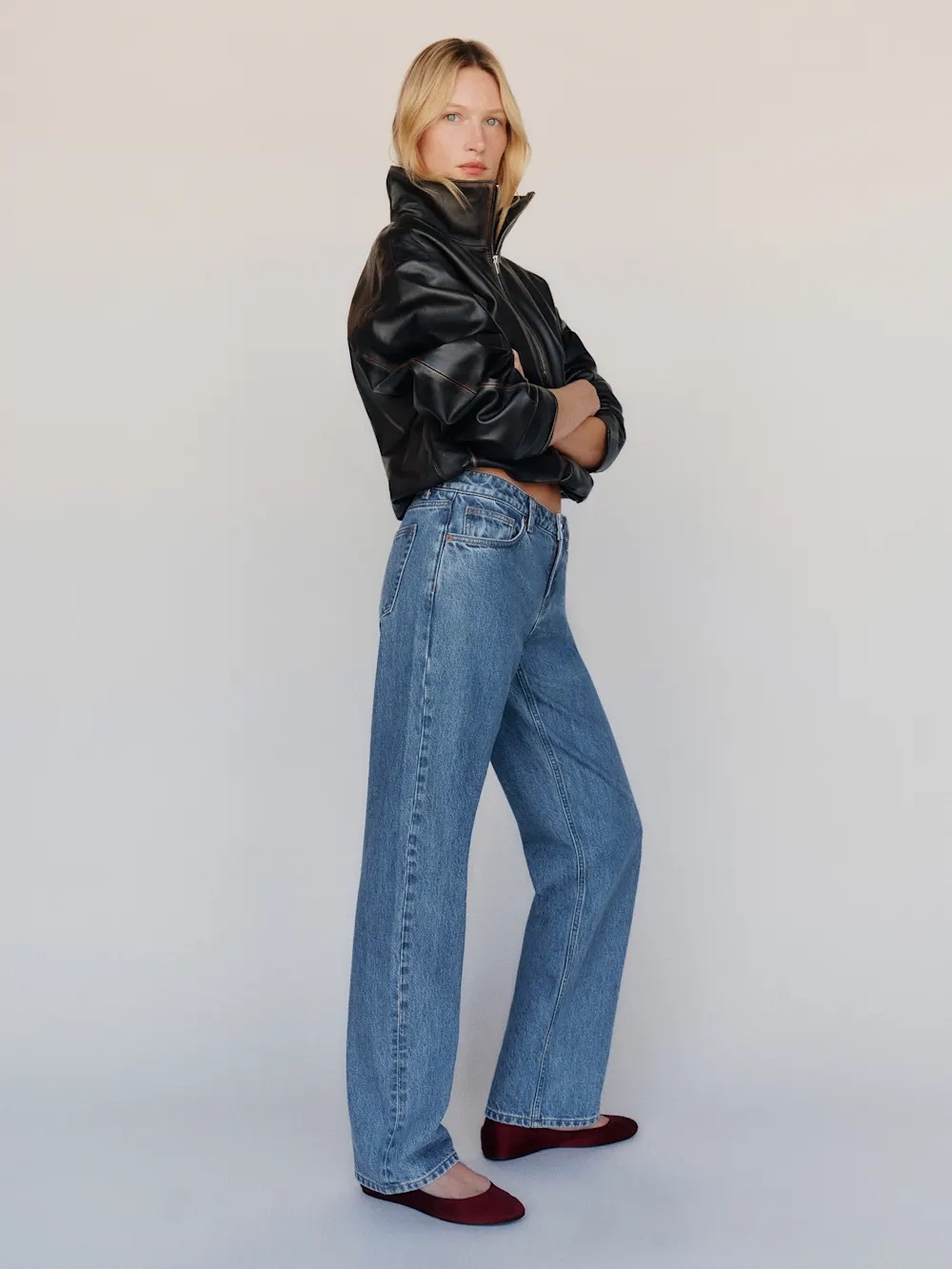 Reformation Charlee Low Rise Straight Leg Jeans in Shore size 27